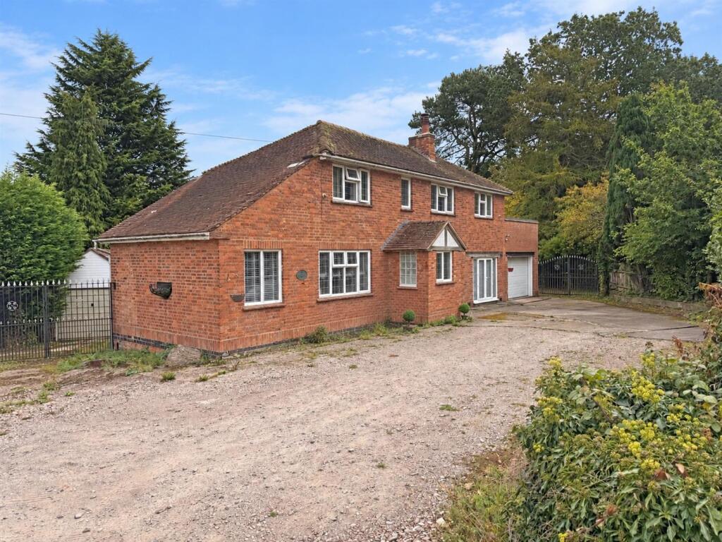 Main image of property: Thurlaston Lane, Croft.
