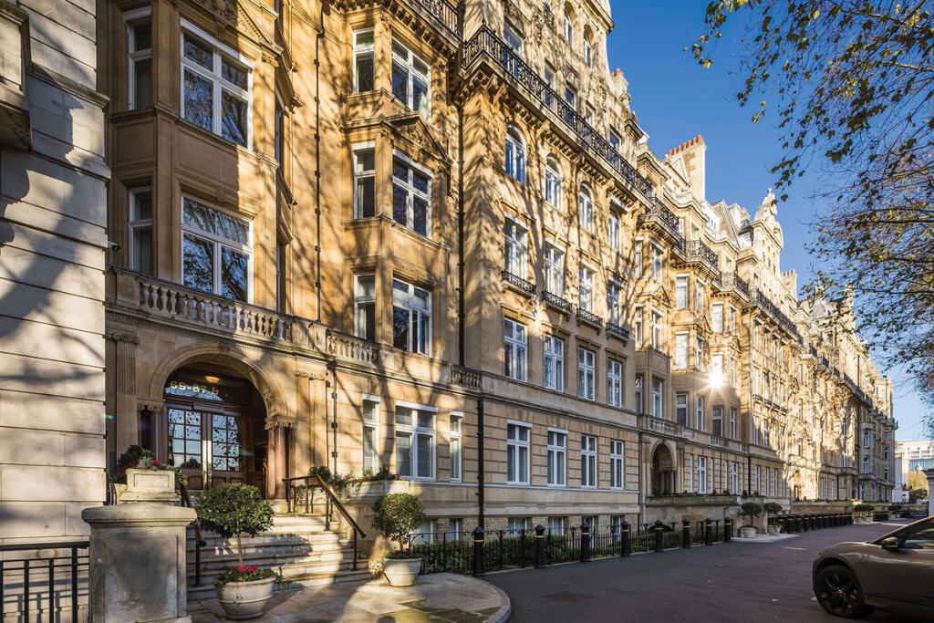 Main image of property: Marylebone Road, Marylebone , NW1