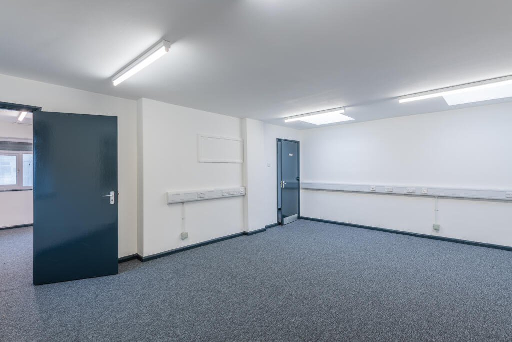 Unit 19 Llandough Industrial Estate, Cardiff WEB-7.jpg