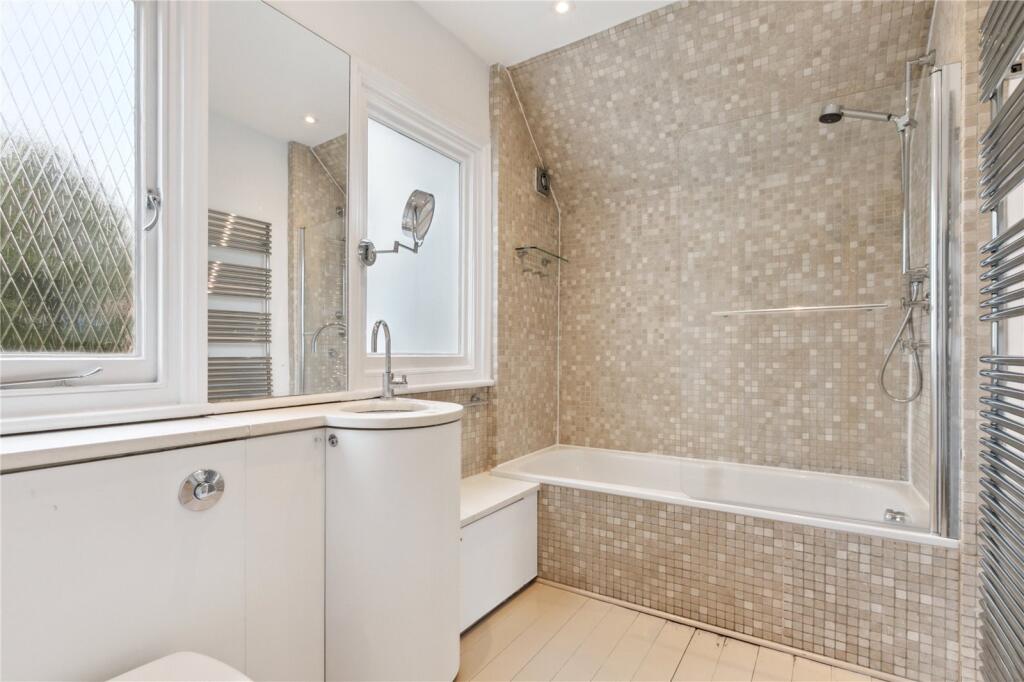 4 bedroom semi-detached house for rent