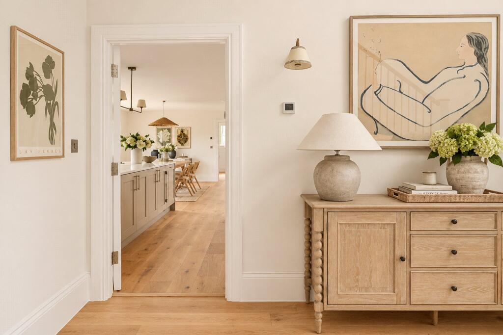 House in Exeter - View 2
