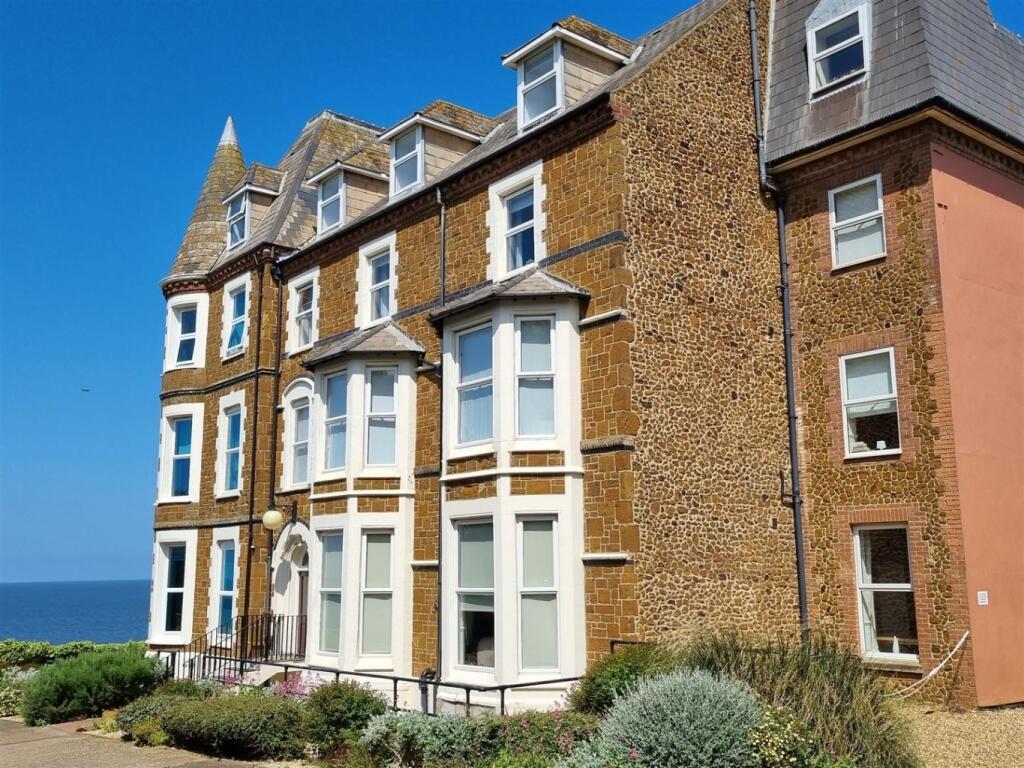 2-bed apartment on Garden House, Boston Square, Hunstanton, Norfolk, PE36, £195,000
