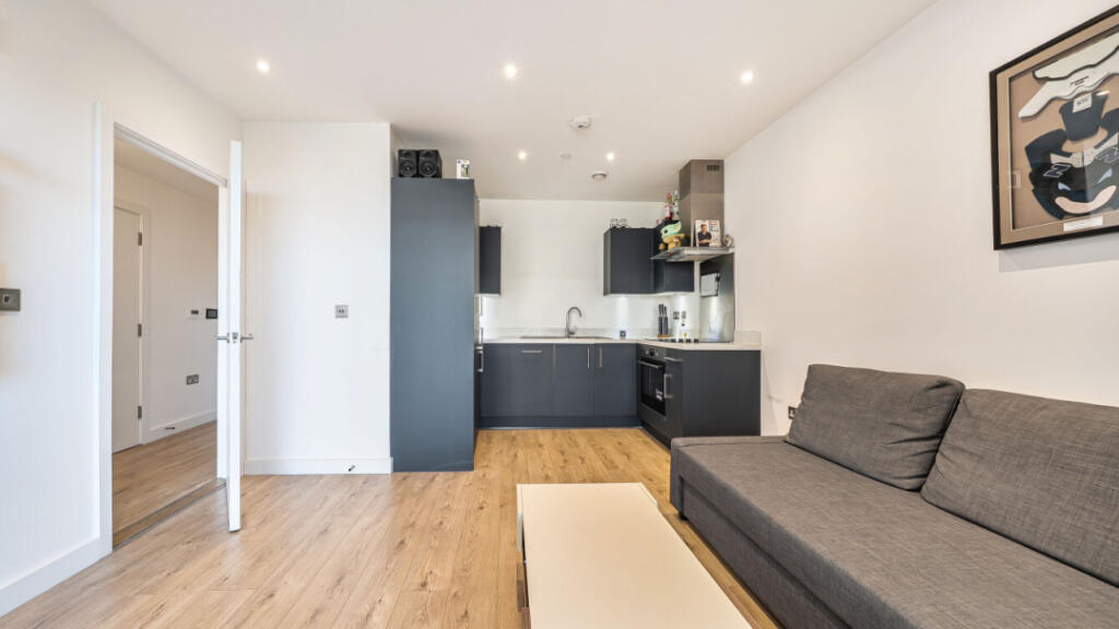 Main image of property: Crestline House, 6 Halewood Way, Rainham, RM13 8RQ