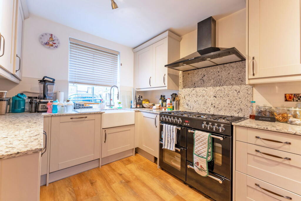 Ashwick Mead, Great Denham, Bedford, Bedfordshire, MK40 4SZ photo 2