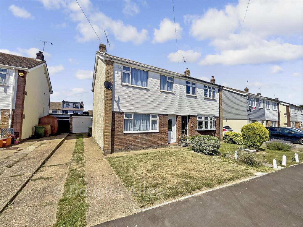 Main image of property: Mapleleaf Gardens, Wickford, Essex
