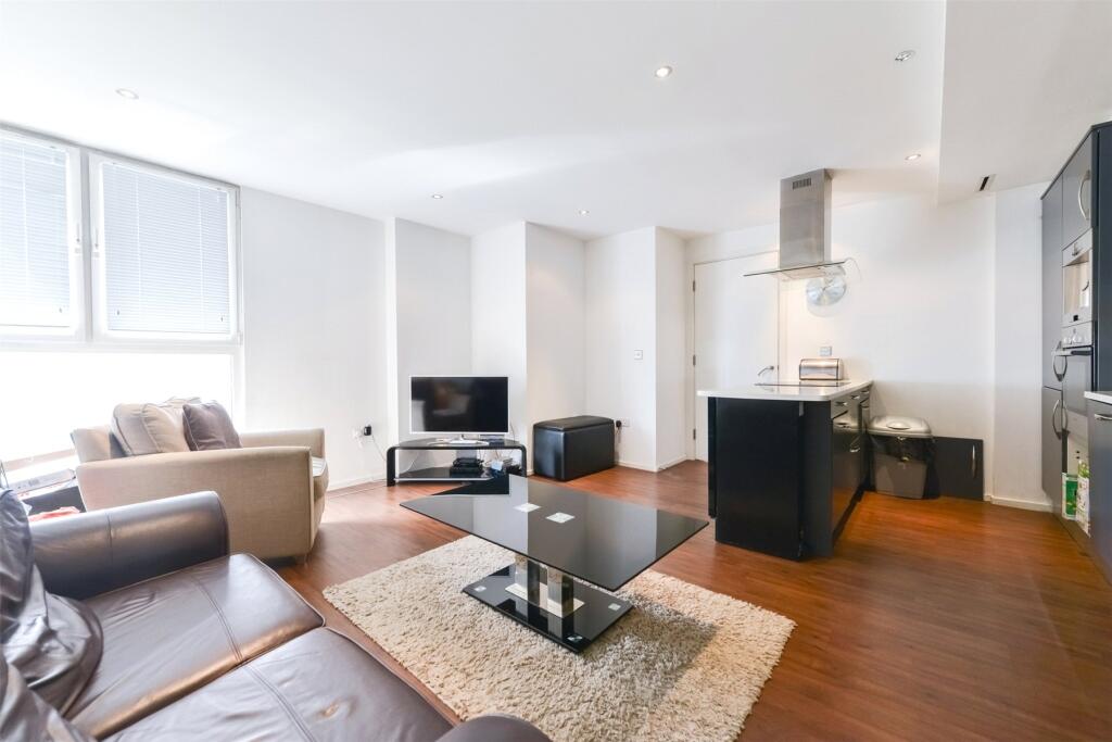 Main image of property: Western Gateway, London, E16
