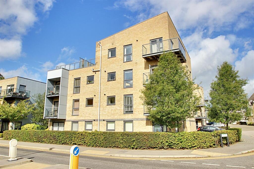 Main image of property: Rose Lane, Nash Mills Wharf, Hemel Hempstead