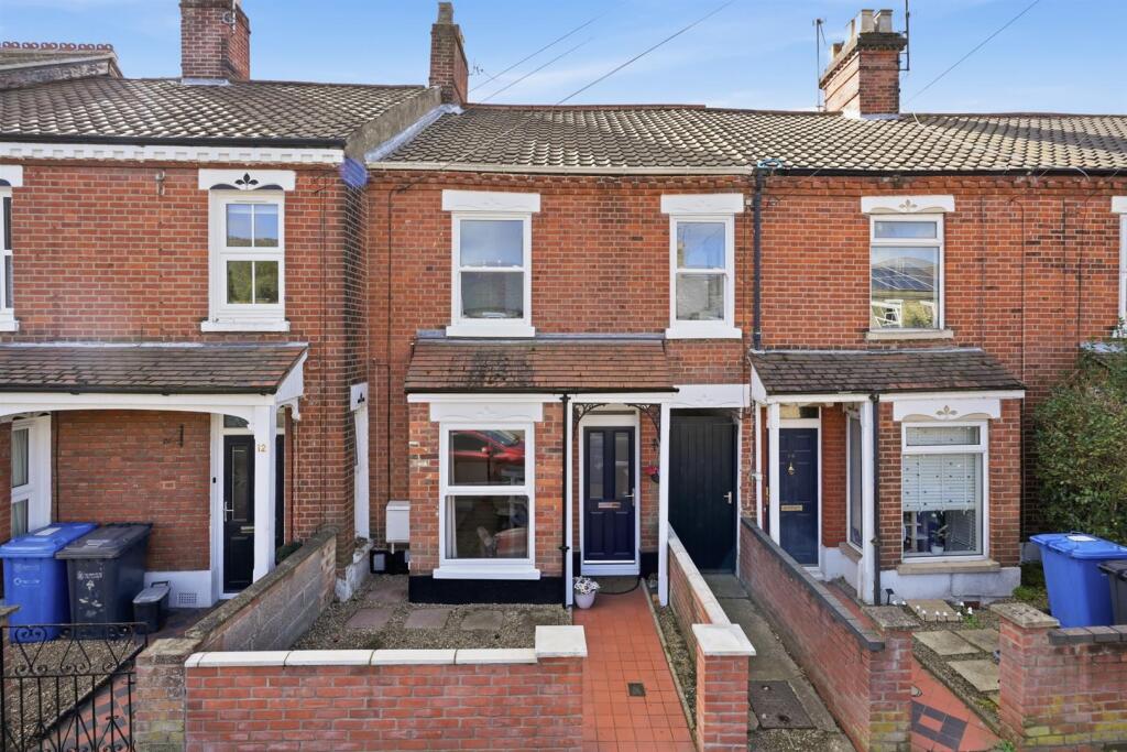 Main image of property: Avenue Road, Norwich, NR2