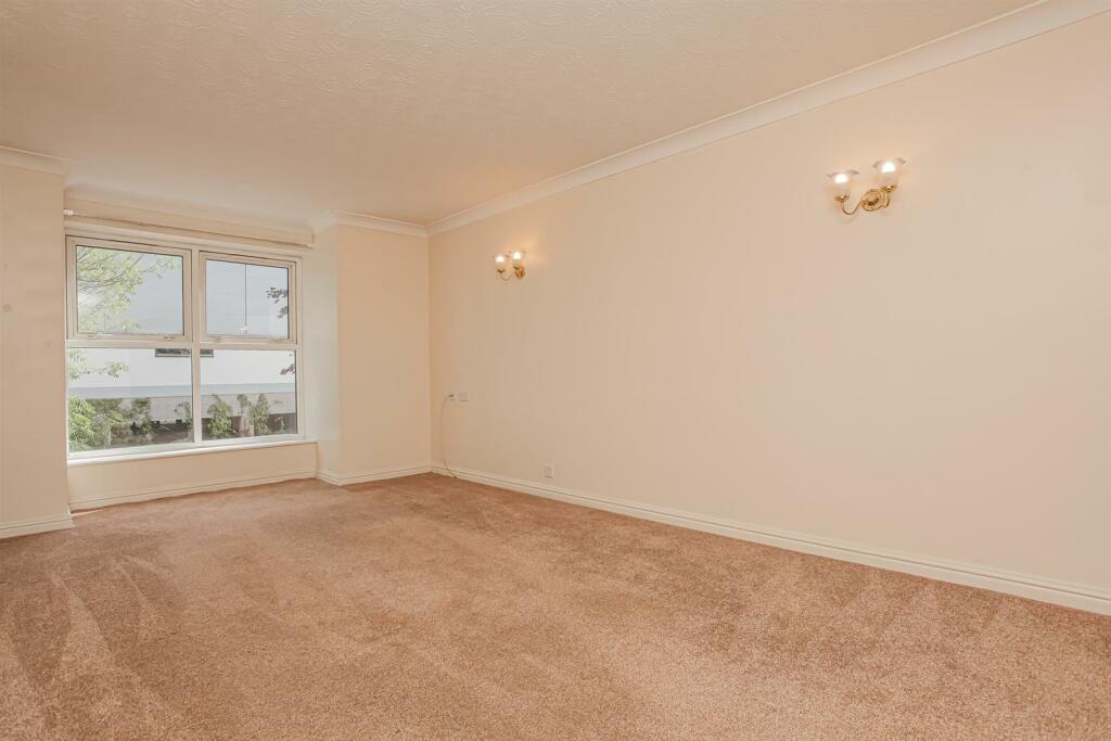 Chamberlaine Court, Banbury photo 4