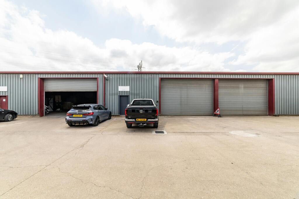 Alma Trade Park  Grantham105.jpg