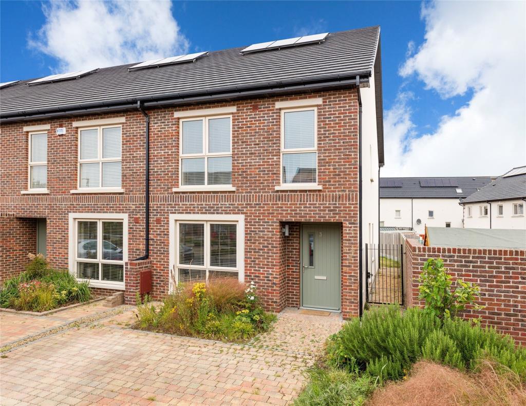 Main image of property: 3 Parkside Green, Balgriffin, Dublin 13, D13 AP9E