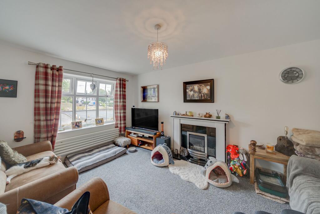 Bunts Lane, Congleton, CW12 photo 4