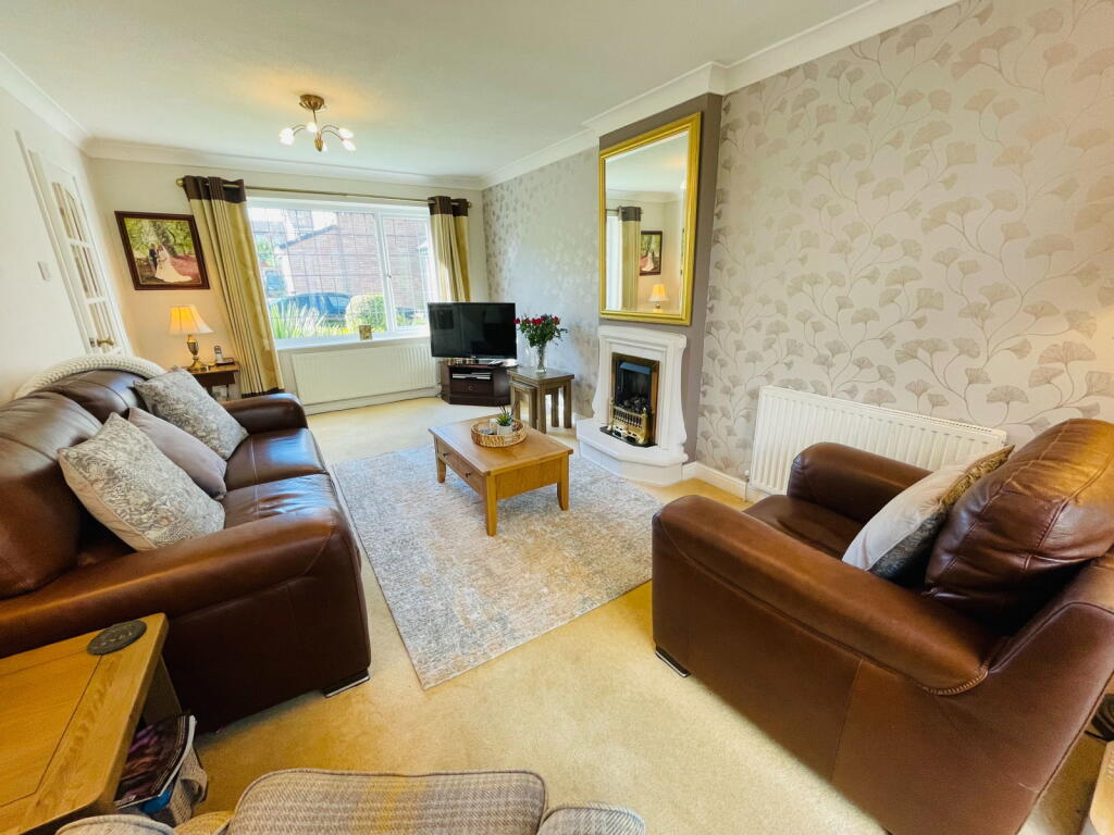 Shelley Close, Penistone photo 4