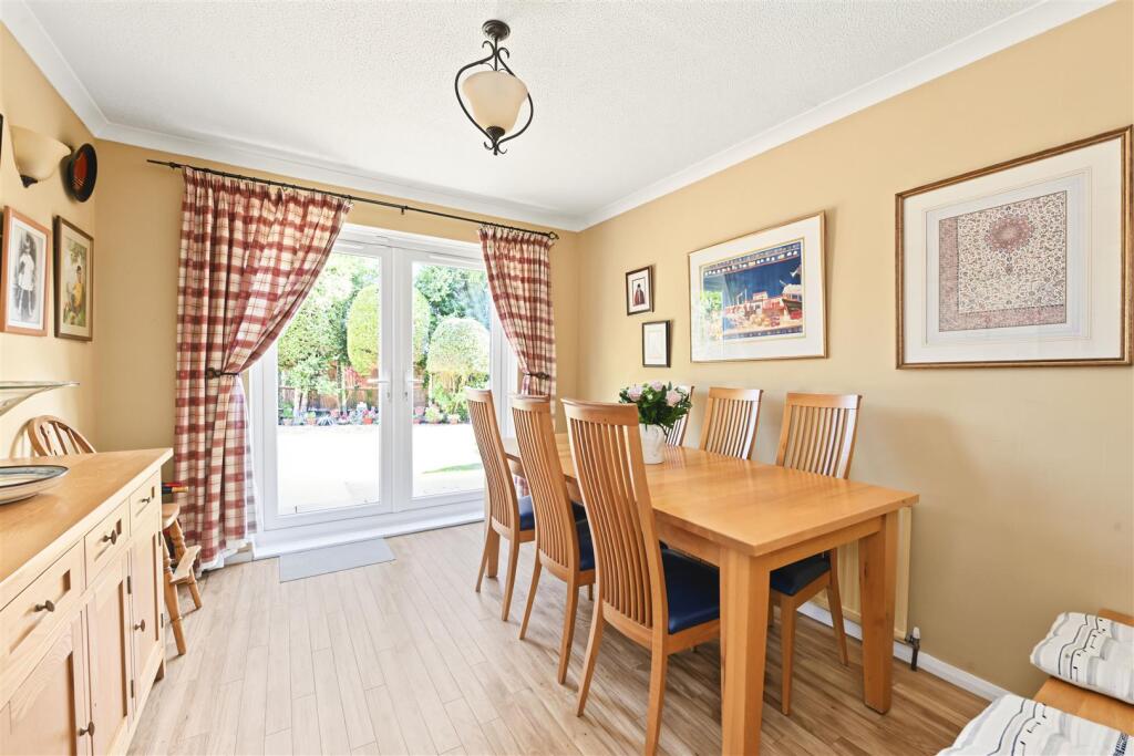 House in St Albans - View 4