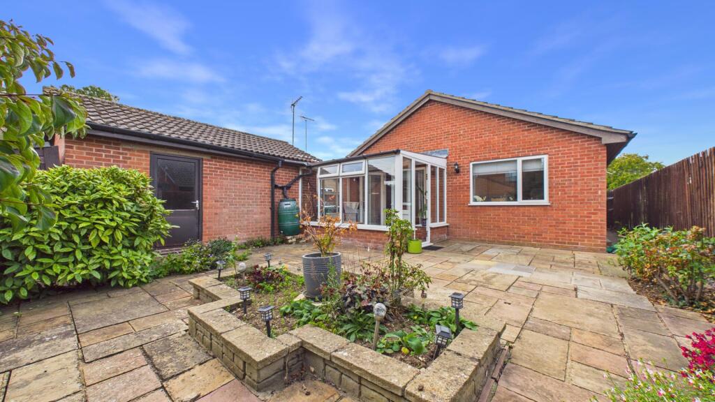 House in Peterborough - View 2