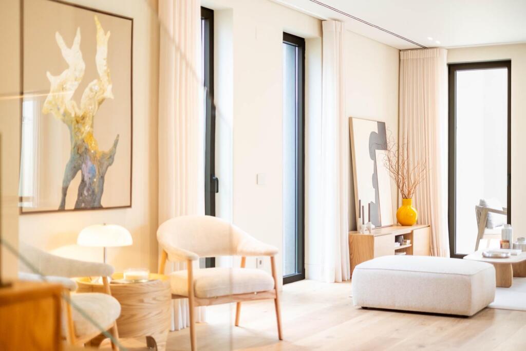 Main image of property: Lisbon, Cascais