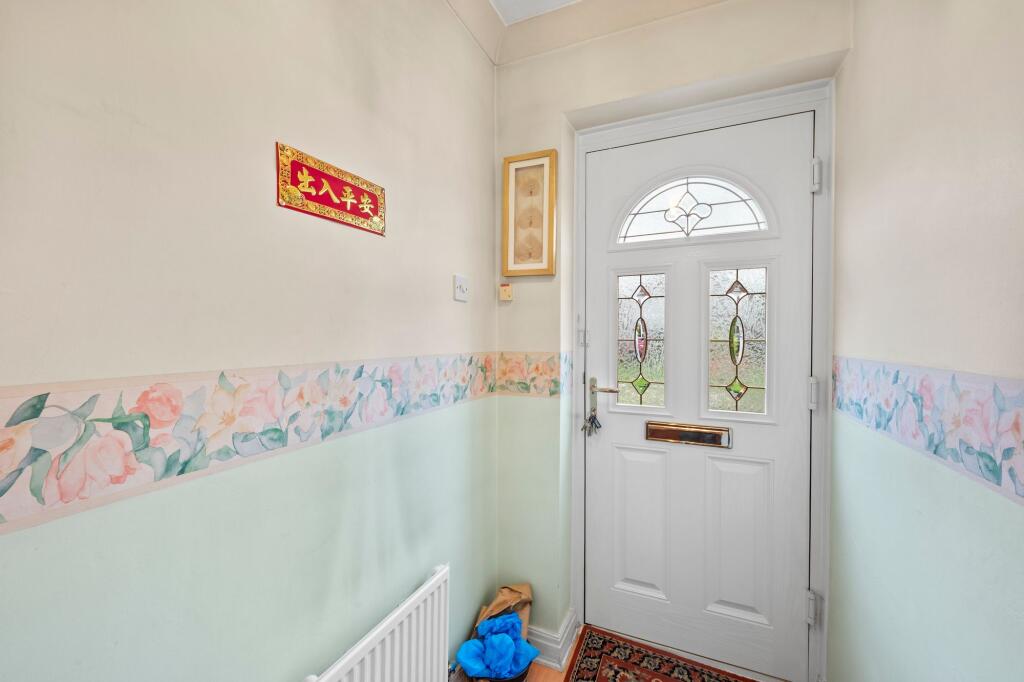 House in Warrington, Martinscroft, Woolston - More
