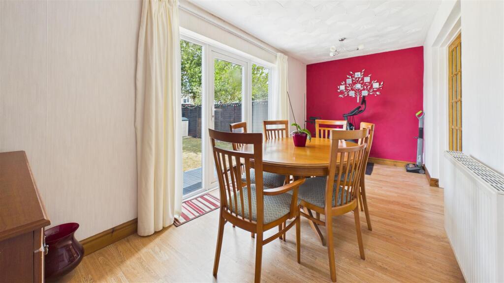 House in Peterborough - View 5