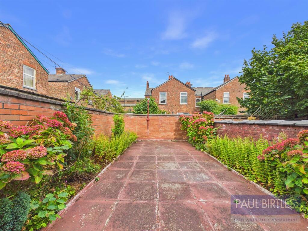 House in Manchester - View 2