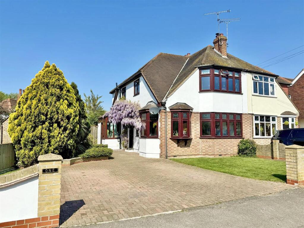 Baddow Place Avenue, Chelmsford, Chelmsford