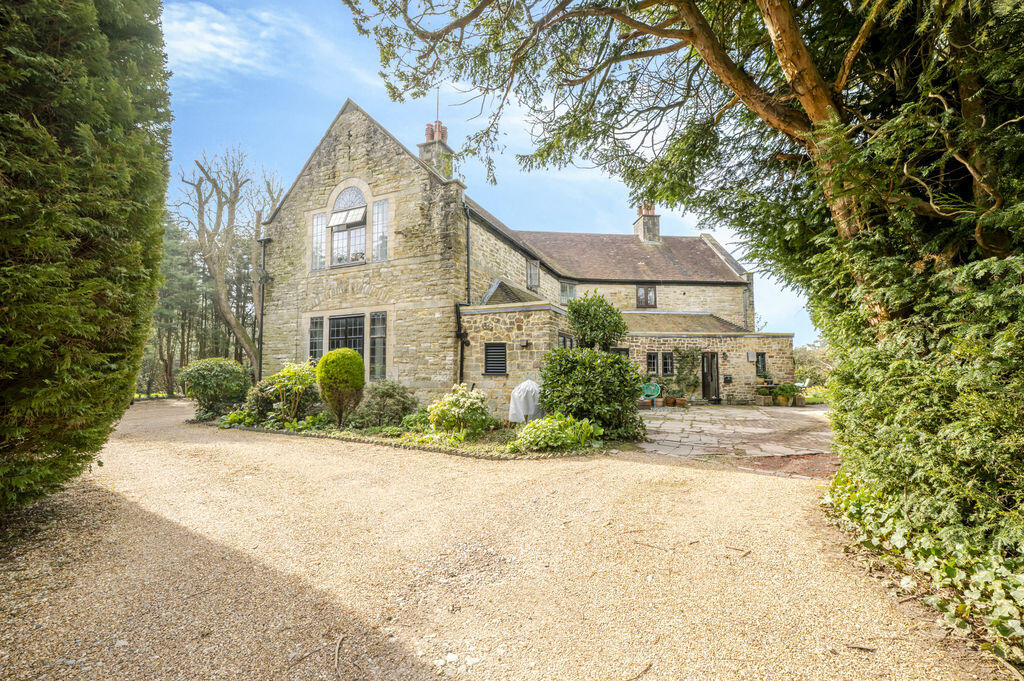 Main image of property: Warren Gate, Warren Road