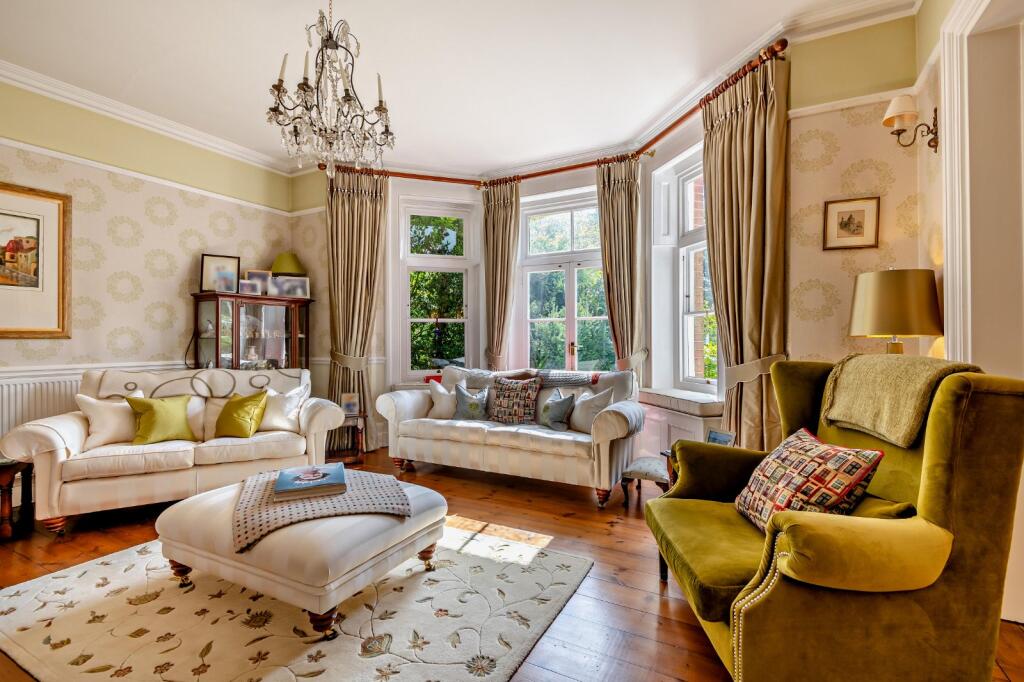 Camden Park, Tunbridge Wells, Kent - View 3
