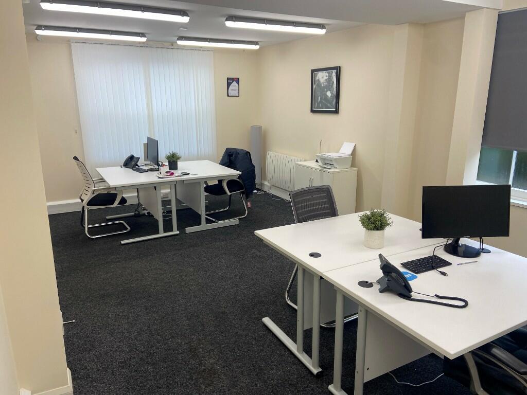 Main image of property: 3 Church Street, Littlehampton, BN17 5EL