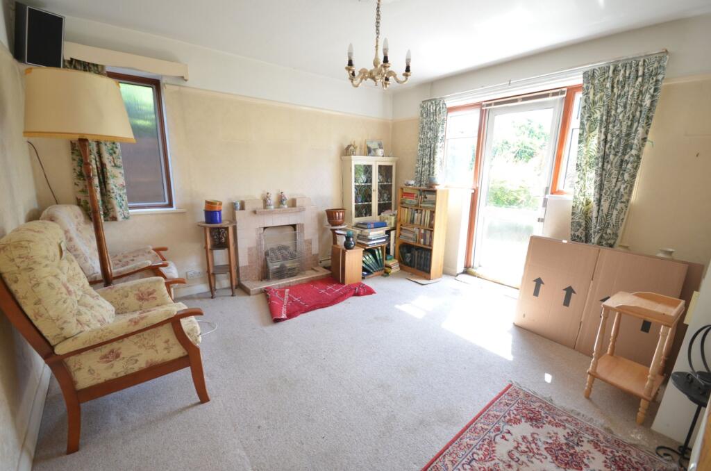 Tilford Road, Farnham, GU9 photo 2
