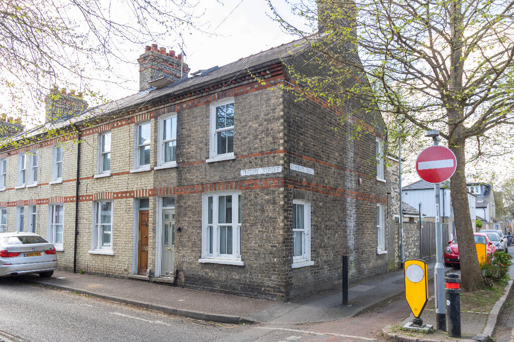Main image of property: Thoday Street, Cambridge, Cambridgeshire, CB1