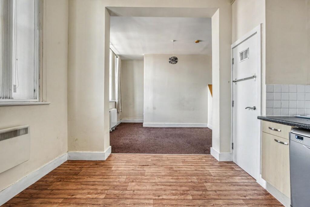 Apartment in Bolton, Greater Manchester - View 4