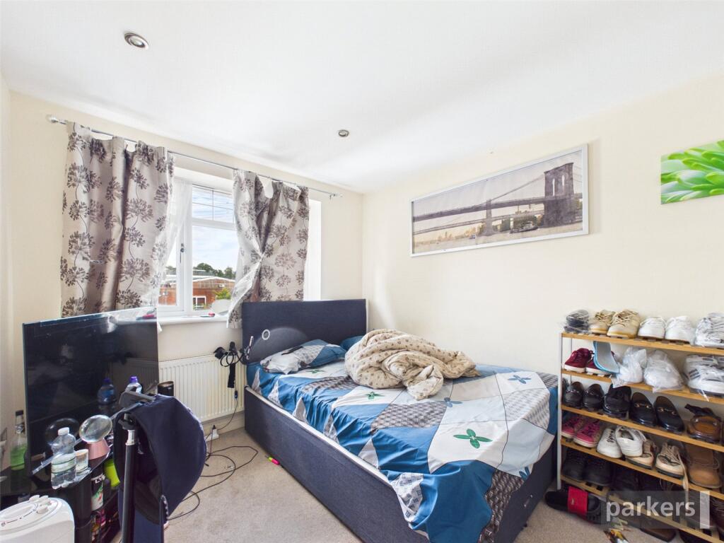 House in Reading - View 5