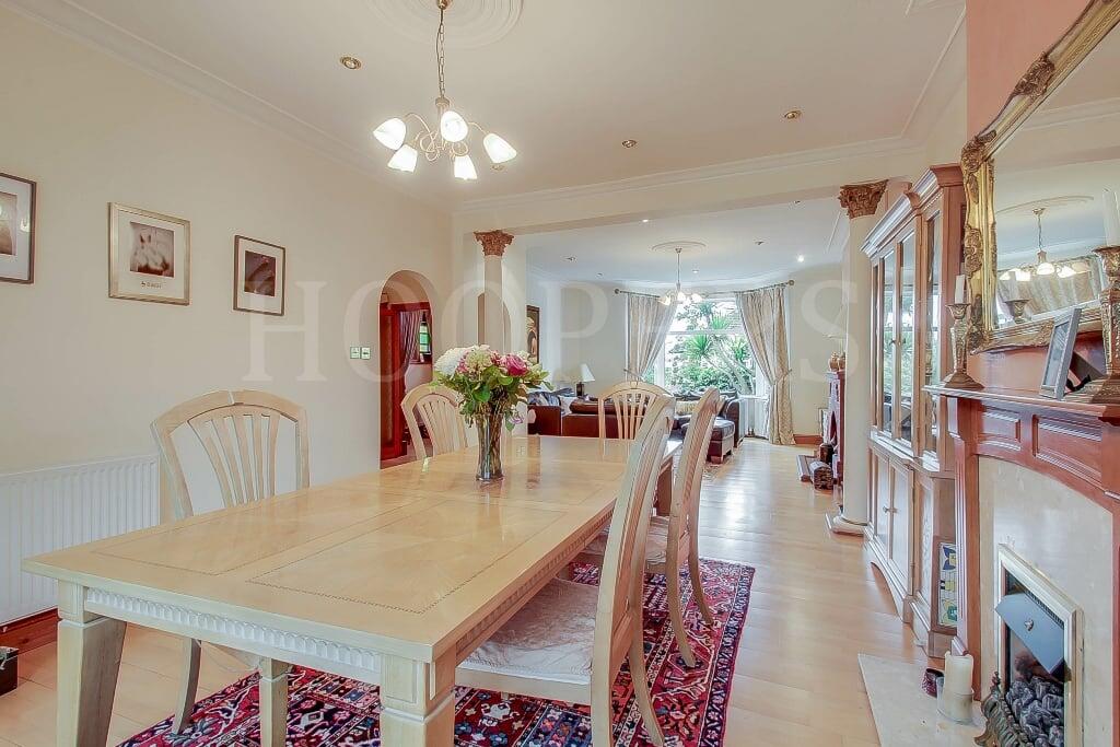 House in London, Dudden Hill, Dollis Hill - View 4