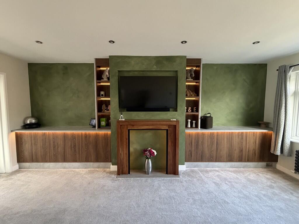 House in Corfe Mullen - More
