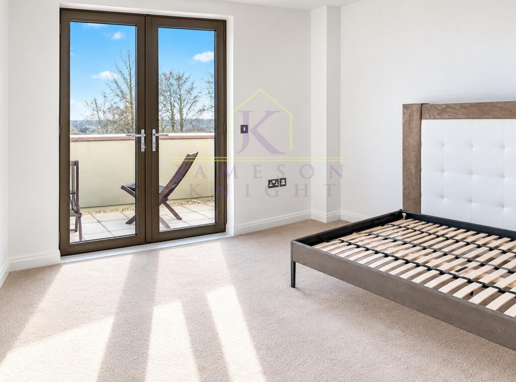 Apartment in London - View 2