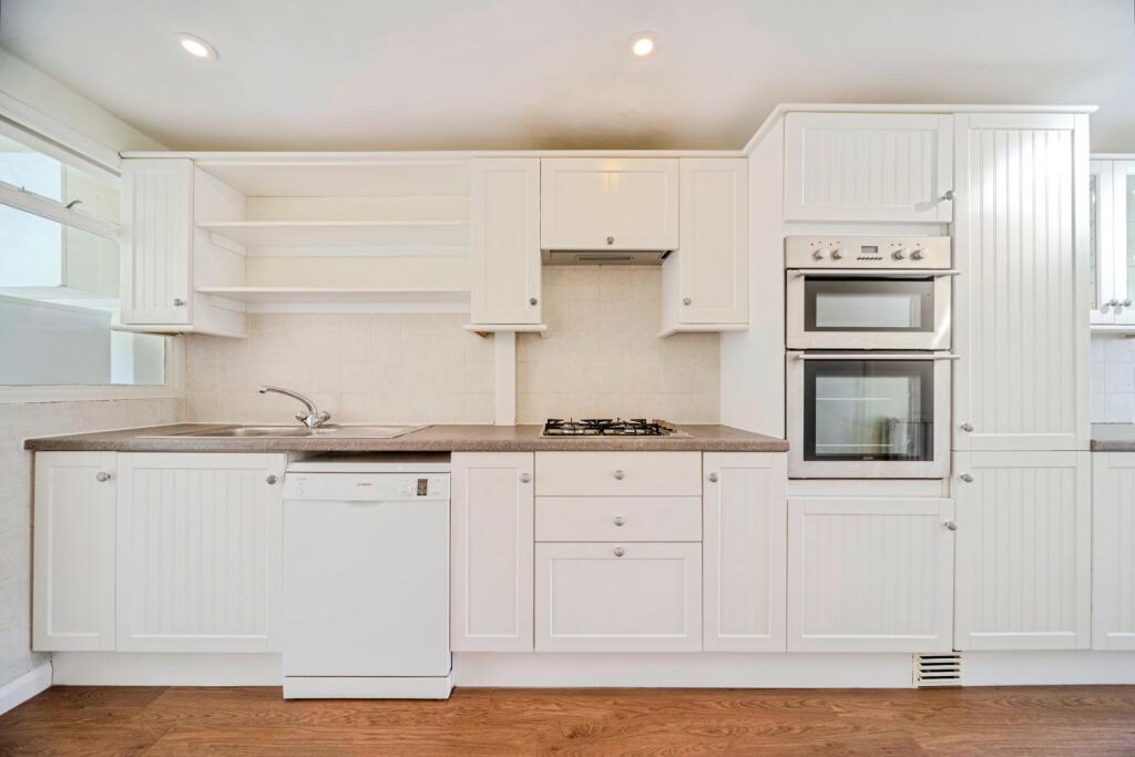 House in Milton Keynes - View 4