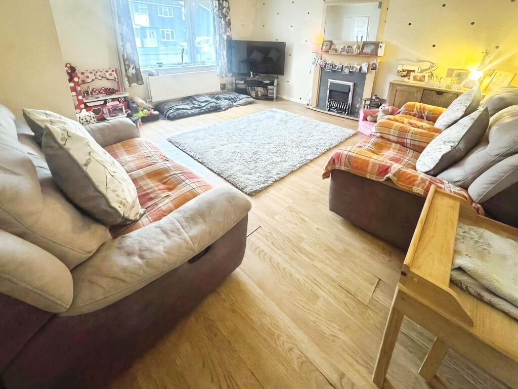 Pratt Avenue, Paston, Peterborough, PE4 photo 3