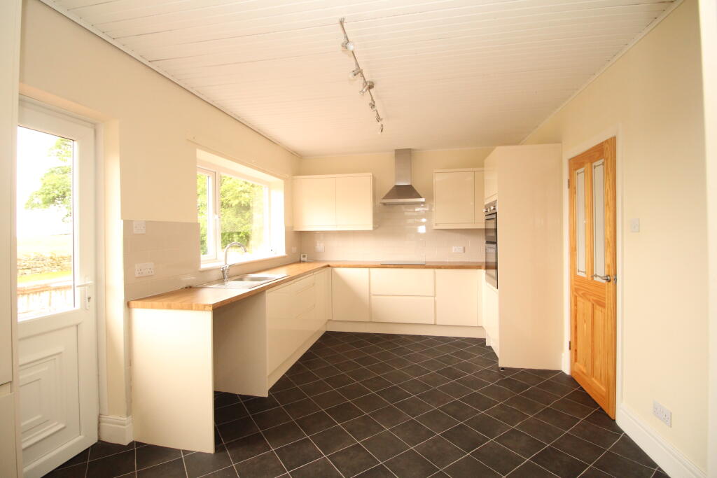 House in Newcastle upon Tyne - View 3