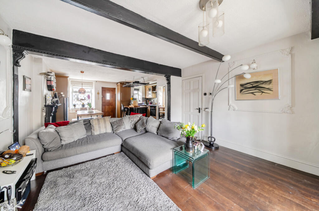 House in Leeds, Horsforth Vale, Calverley - View 3