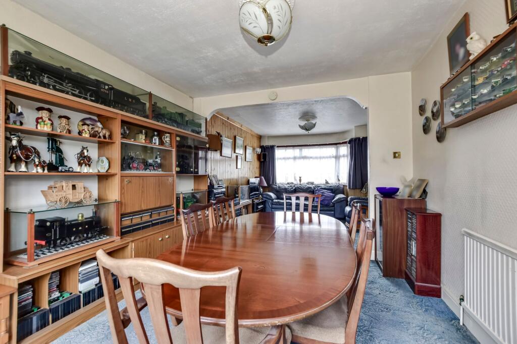 House in Watford, Garston - More