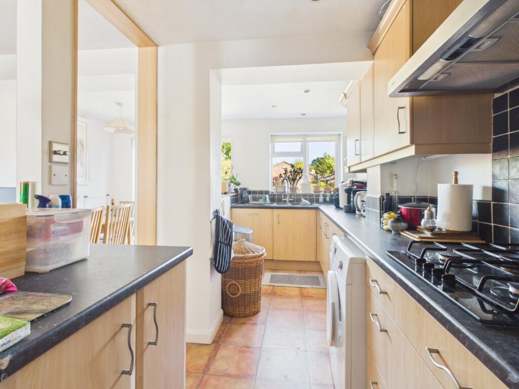 House in Slough - View 4