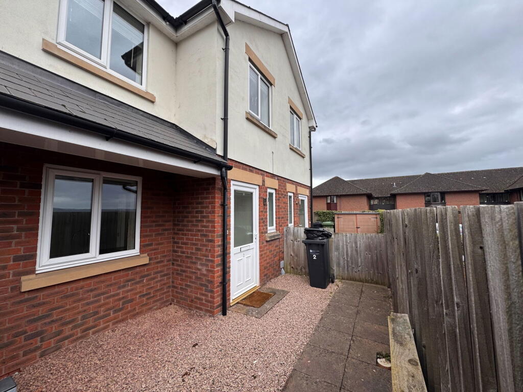 Main image of property: High View Row, Homend Crescent, Ledbury, Herefordshire, HR8 1LD