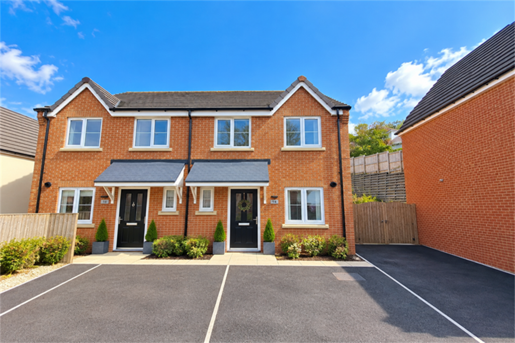 Main image of property: 3 bedroom Semi Detached House in Sandy Grove, Mansfield