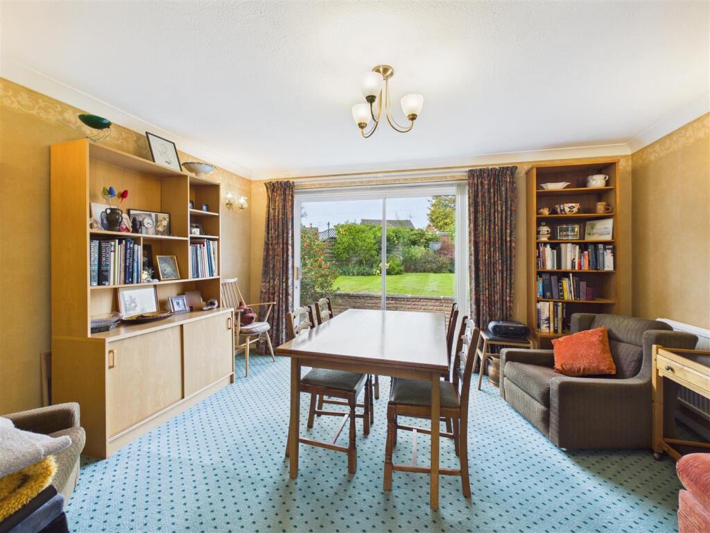 House in Worcester, St Peters, St. Peter the Great County - View 4