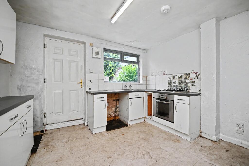 House in Walsall, The Flatts - View 5