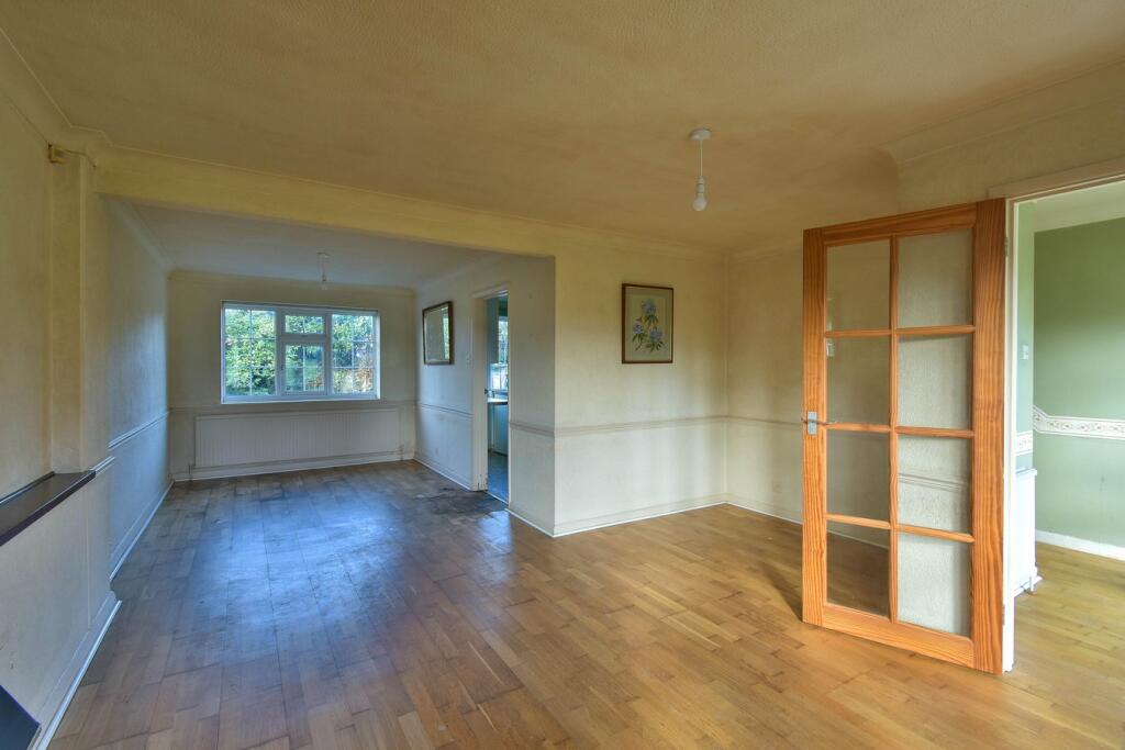 Links Drive, Bexhill-on-Sea, TN40 photo 2