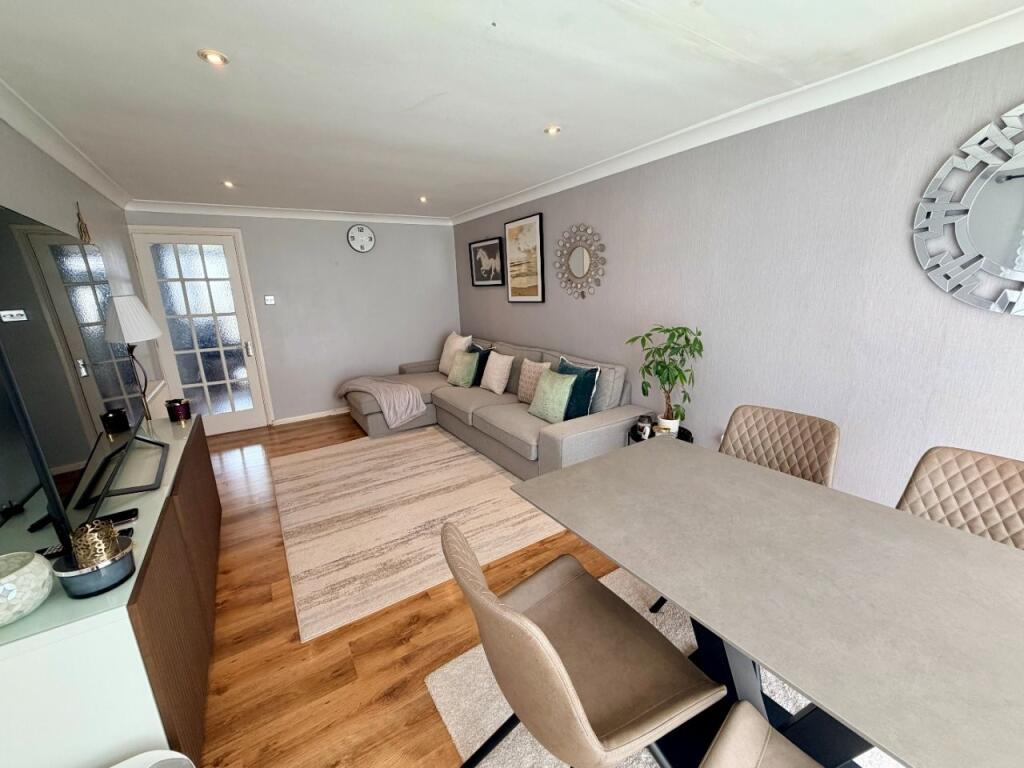 House in Basingstoke and Deane, Lychpit, Riverdene - View 5