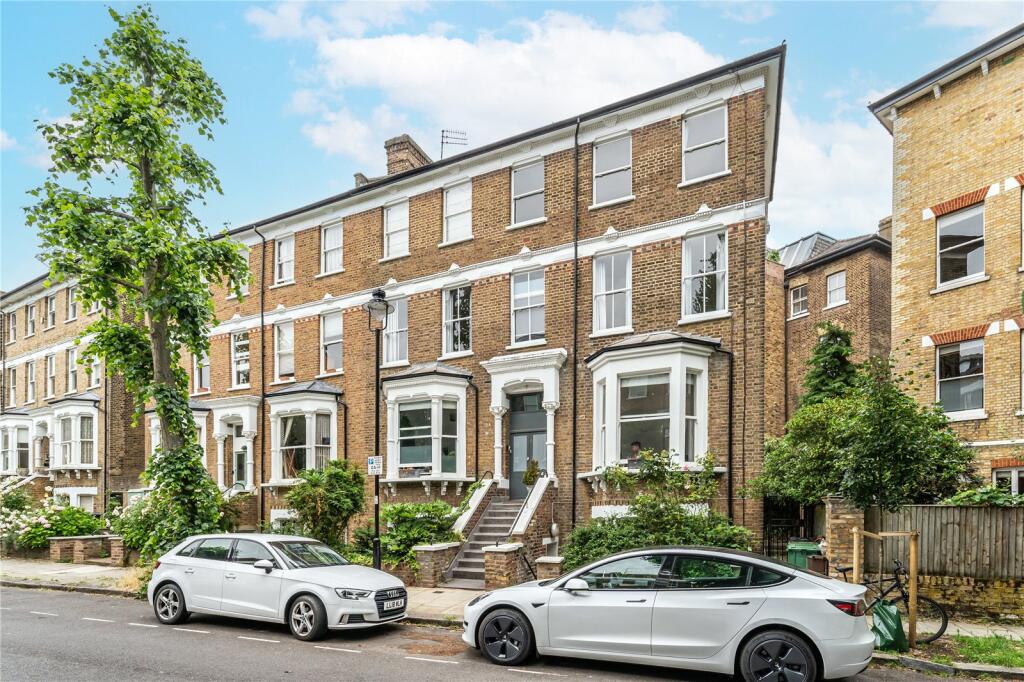 Main image of property: South Hill Park Gardens, London, NW3