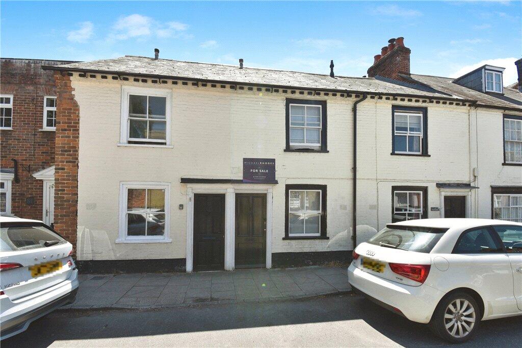 2-bed terraced on The Hundred, Romsey, Hampshire, £300,000