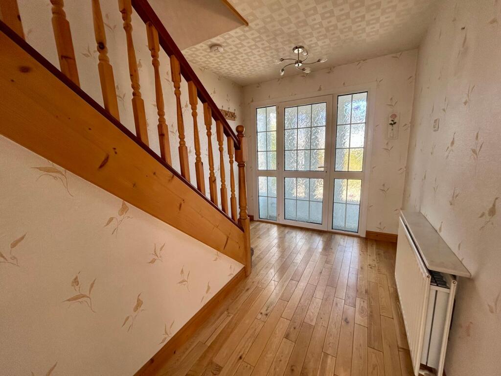 Bromley Grove, Keighley, BD22 photo 3