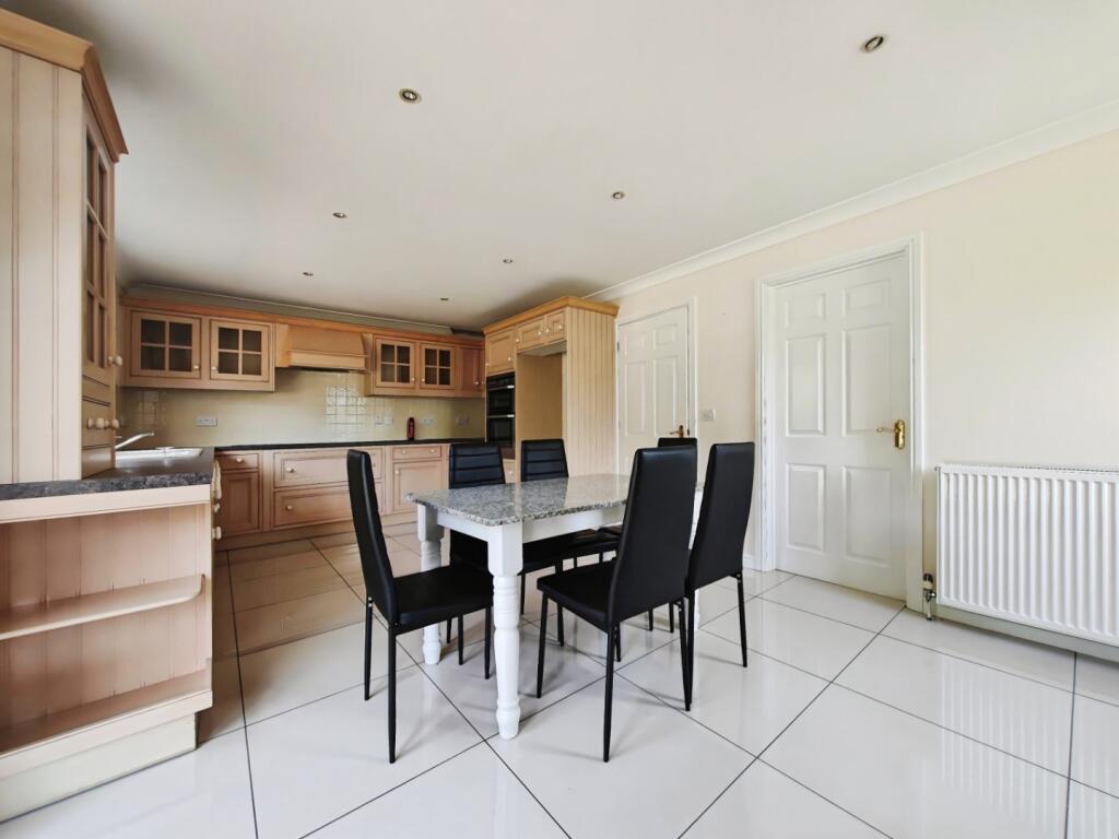 Park Lane, Finchampstead, Wokingham - More